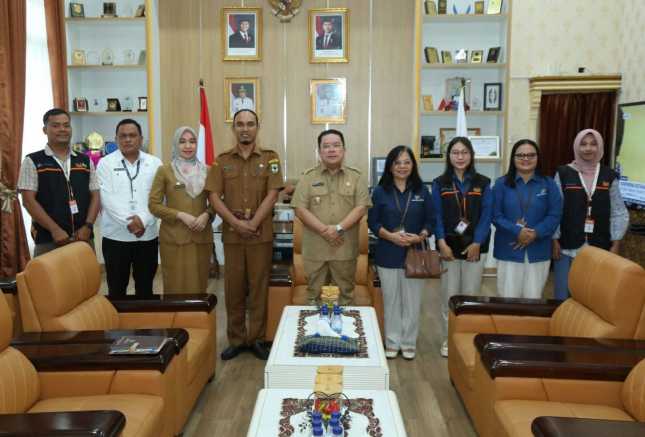 Wali Kota Wesly Responden Pertama Sensus Ekonomi 2026 di Pematangsiantar 