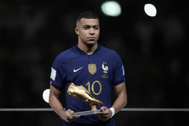 Mbappé Gagal ke Final, Tapi Perang Sepatu Emas Belum Tamat! Messi Siap Nyalip, Inggris Bisa Jadi Korban
