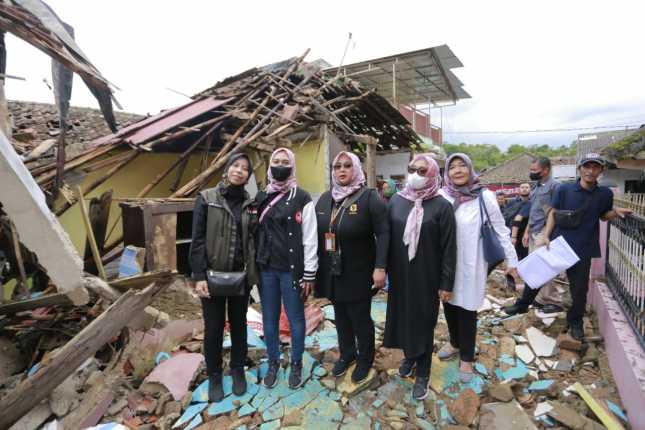 KPP Provinsi Jawa Barat Tinjau dan Salurkan Bantuan Kepada Korban Bencana Gempa Bumi Cianjur