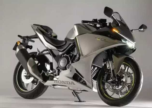 Honda Hidupkan Lagi Legenda 26 Tahun yang Hilang, CBR400R FOUR E-Clutch Resmi Meluncur dan Siap Menantang Ninja ZX-4R