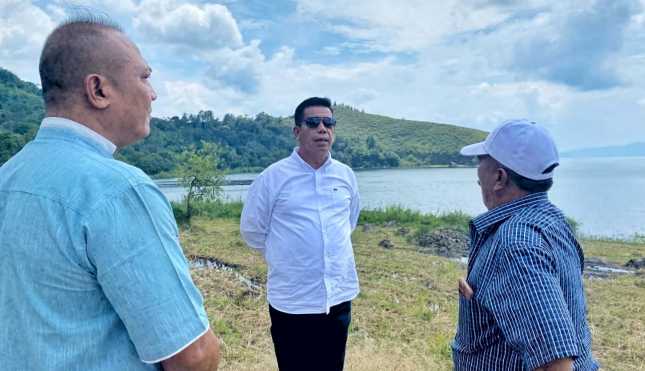 Bupati Ajak Masyarakat Marharoan Bolon Menata Keindahan Pelabuhan Tiga Ras