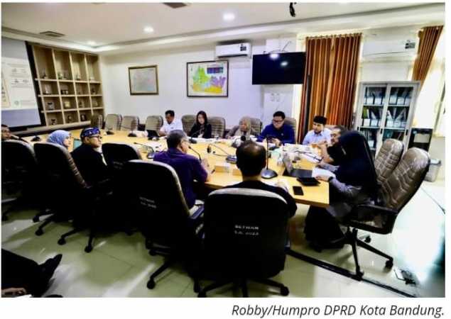 Komisi II Bahas Rencana Perubahan Status Perumda BPR Menjadi Perseroda