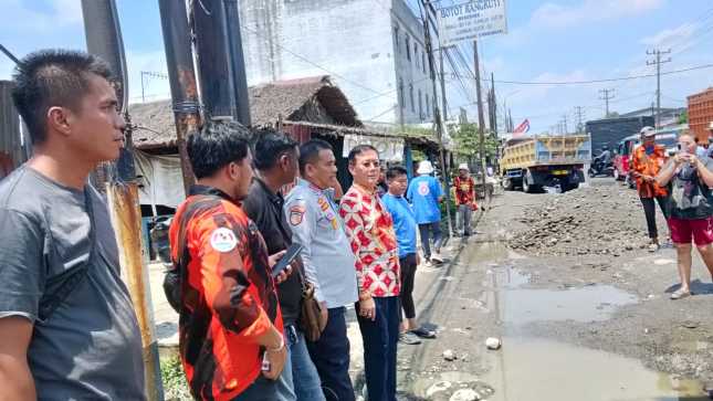 DPRD Sumut Minta Pemrov Sumut Segera Lakukan Pengaspalan/Pengecoran Jalan Helvetia Psr 9 Desa Manunggal