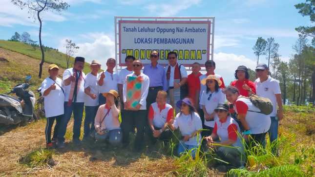 PARNA  Indonesia Adakan Pesta Syukuran Di Pantai Tandarabun Samosir